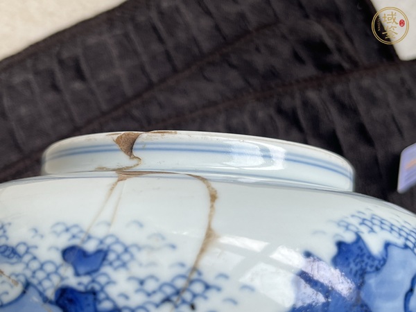 古玩陶瓷青花山水香爐真品鑒賞圖