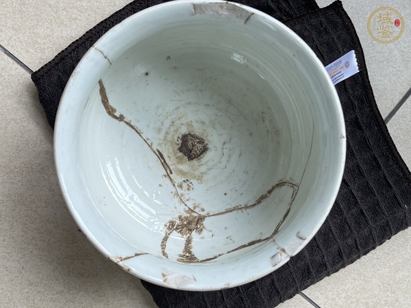 古玩陶瓷青花山水香爐真品鑒賞圖