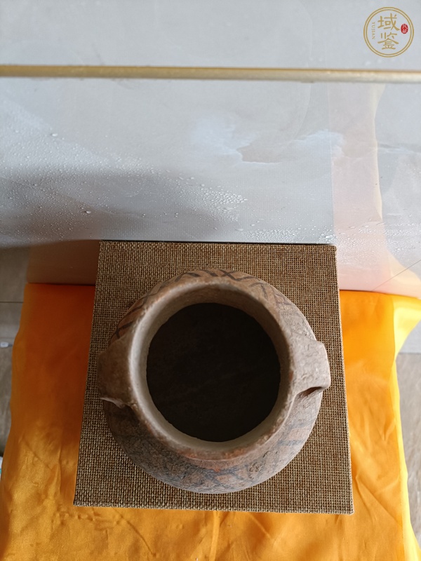 古玩陶瓷彩繪雙耳罐真品鑒賞圖