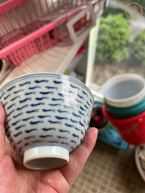 古玩陶瓷清中期青花蓋碗真品鑒賞圖