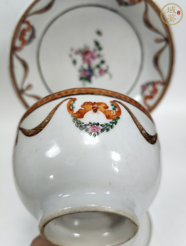 古玩陶瓷廣彩花卉紋杯碟真品鑒賞圖