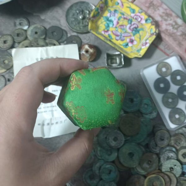 古玩雜項(xiàng)安宮丸拍賣(mài)，當(dāng)前價(jià)格1000元