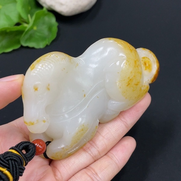 古玩玉器288天然和田玉手把件  馬到成功  配證書拍賣，當前價格1800元
