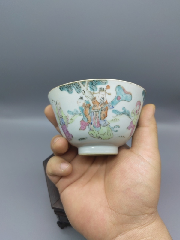 古玩陶瓷光緒細(xì)路粉彩茶碗拍賣，當(dāng)前價(jià)格4888元
