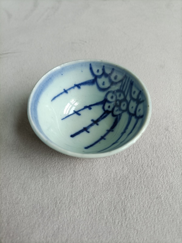 古玩陶瓷青花梅花紋過墻杯拍賣，當(dāng)前價(jià)格780元