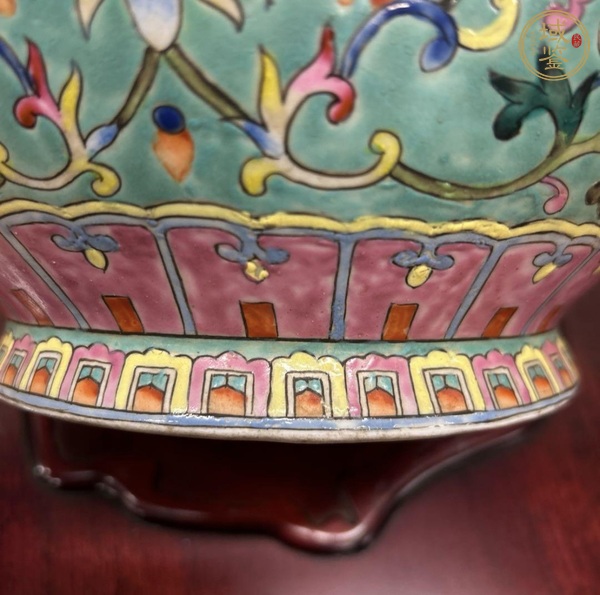 古玩陶瓷瓶真品鑒賞圖