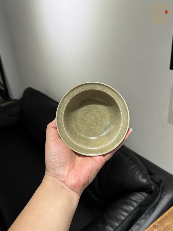 古玩陶瓷龍泉青瓷水洗真品鑒賞圖