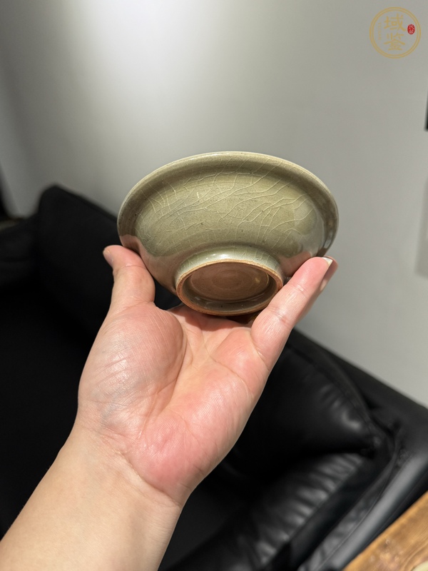 古玩陶瓷龍泉青瓷水洗真品鑒賞圖