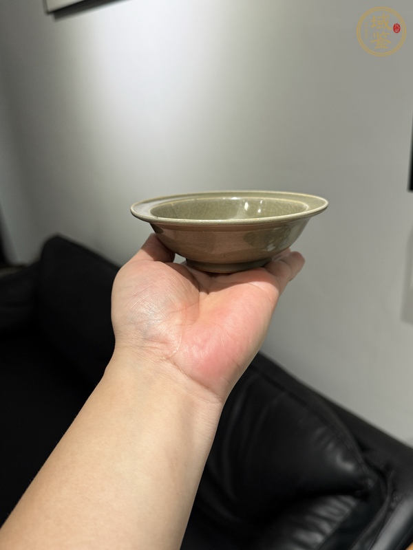 古玩陶瓷龍泉青瓷水洗真品鑒賞圖