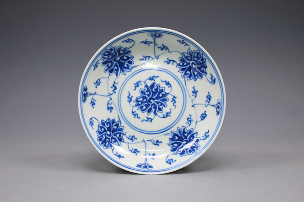 古玩陶瓷清光緒·青花纏枝寶相花卉紋盤拍賣，當前價格376元