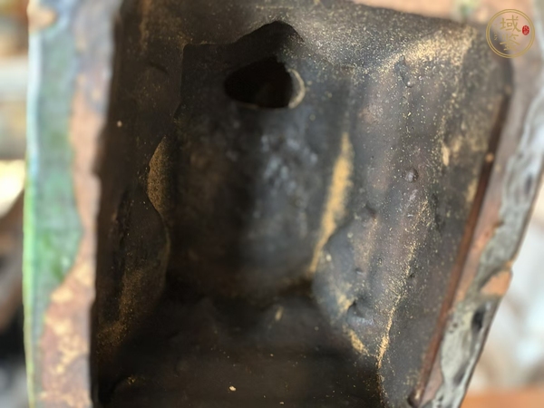 古玩陶瓷三彩獅子擺件真品鑒賞圖