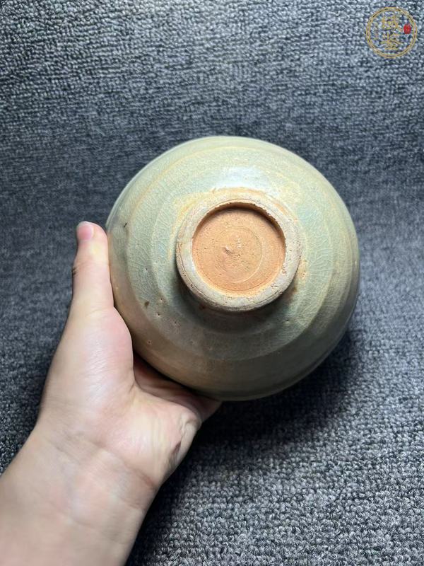 古玩陶瓷青釉碗真品鑒賞圖