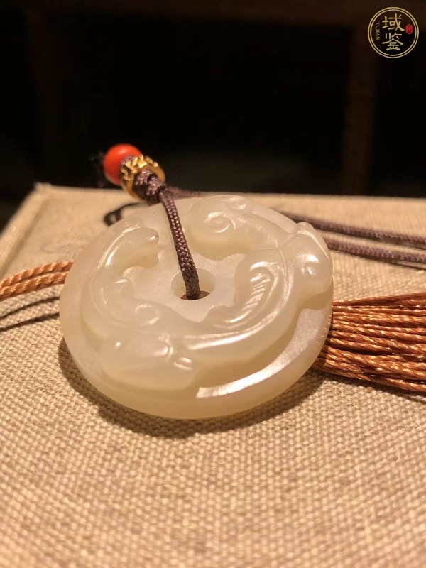 古玩玉器和田玉雕“螭龍紋璧”真品鑒賞圖