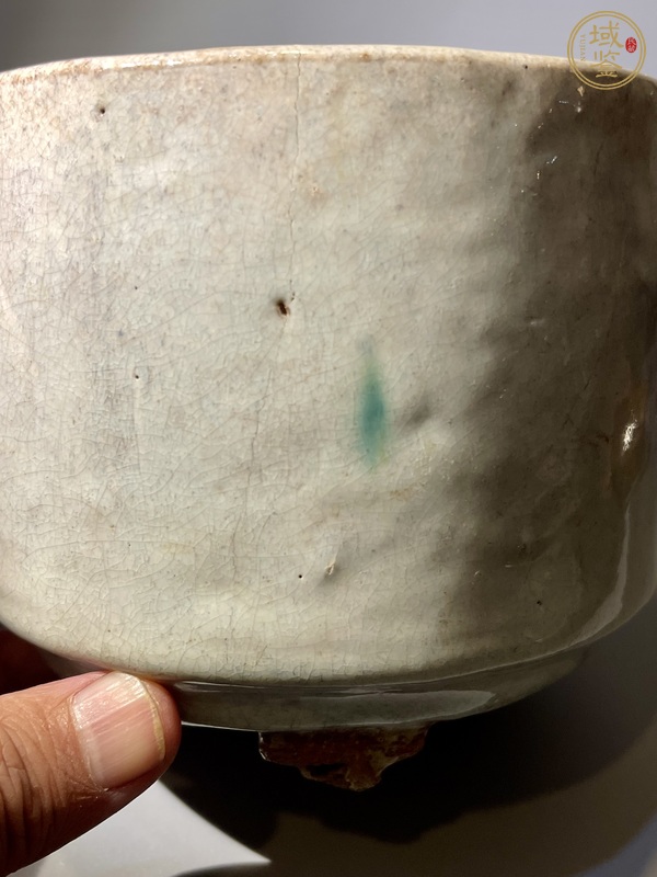 古玩陶瓷哥釉三足爐真品鑒賞圖