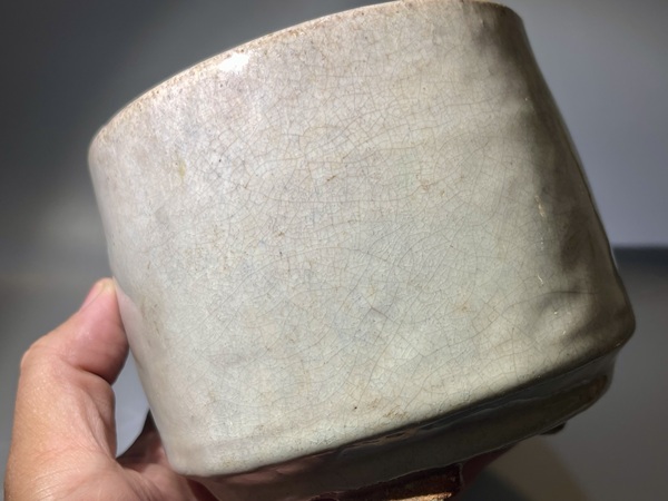 古玩陶瓷哥釉三足爐拍賣,當前價格100元