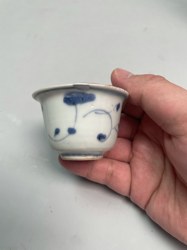 古玩陶瓷明晚期·青花纏枝杯拍賣,當前價格680元