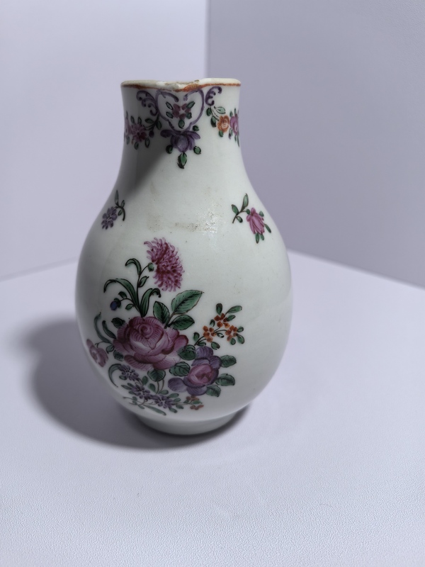 古玩陶瓷花卉紋廣彩奶壺拍賣，當(dāng)前價(jià)格1500元