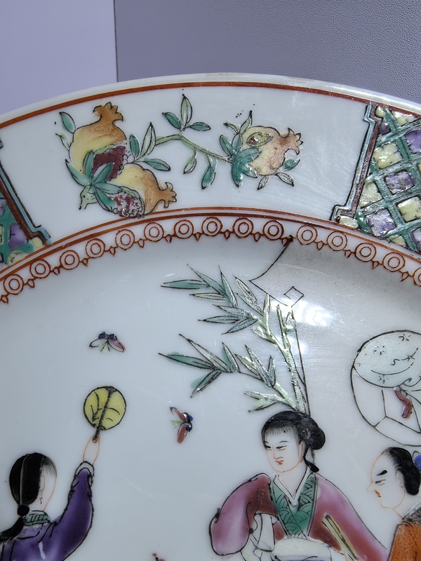 古玩陶瓷仕女紋粉彩盤(pán)拍賣(mài)，當(dāng)前價(jià)格3000元