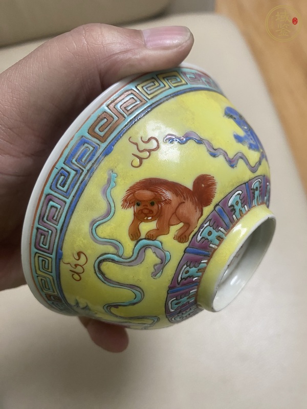 古玩陶瓷民國粉彩碗真品鑒賞圖