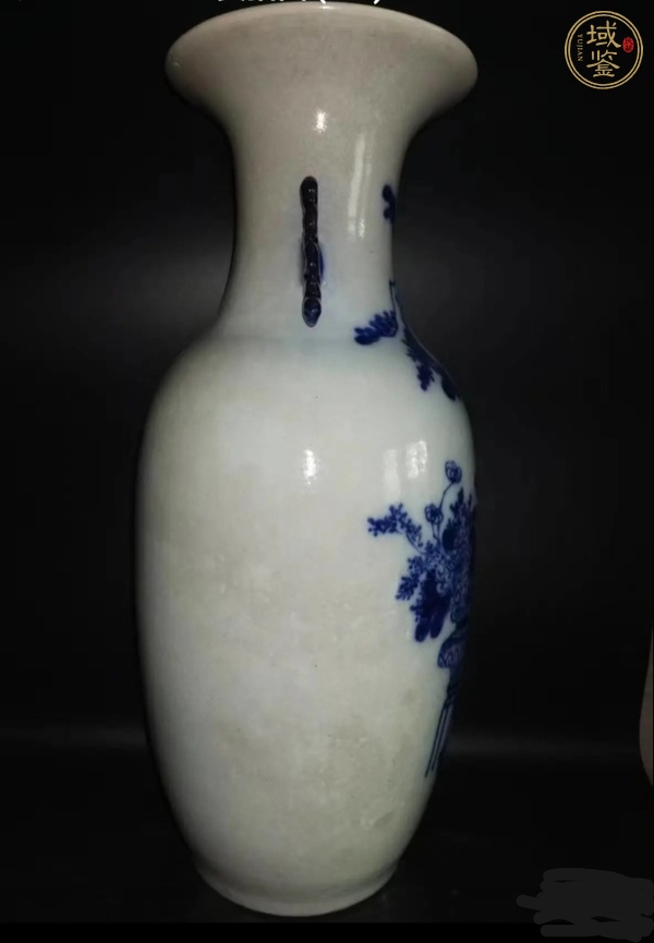 古玩陶瓷博古圖青花瓶真品鑒賞圖