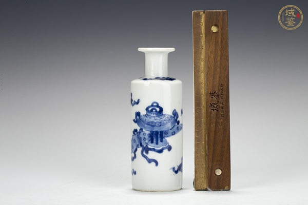 古玩陶瓷清康熙·青花博古圖鼻煙壺母壺真品鑒賞圖
