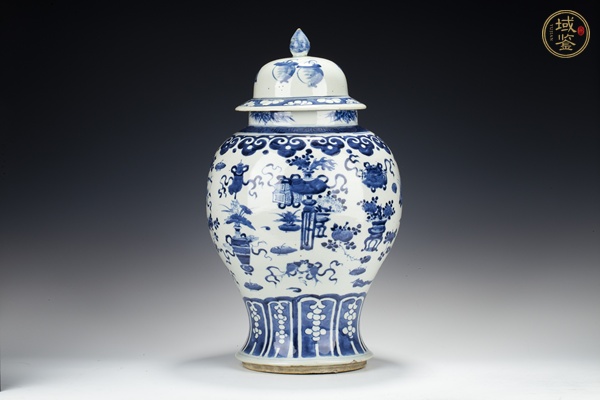 古玩陶瓷清晚·青花博古清供八寶紋將軍罐真品鑒賞圖