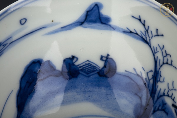 古玩陶瓷十九世紀·青花山水人物對弈圖杯真品鑒賞圖