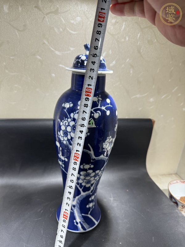 古玩陶瓷青花冰梅紋蓋瓶真品鑒賞圖