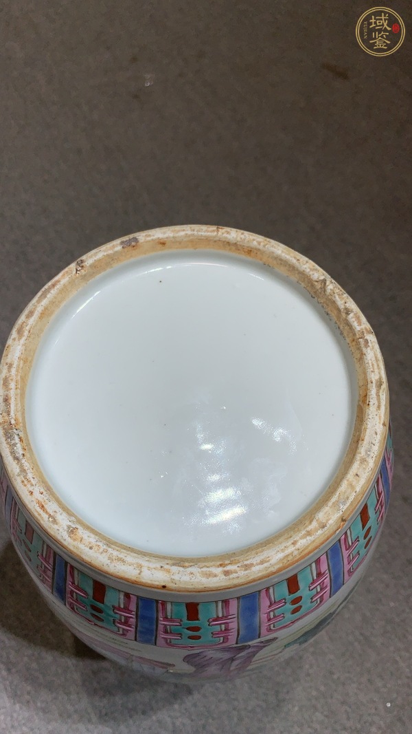 古玩粉彩瓶真品鑒賞圖