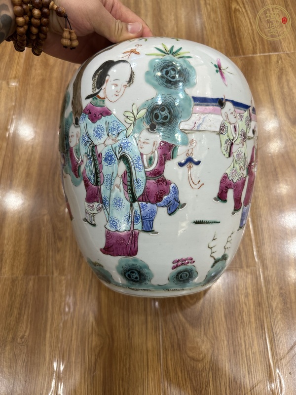 古玩陶瓷粉彩人物故事紋冬瓜罐真品鑒賞圖
