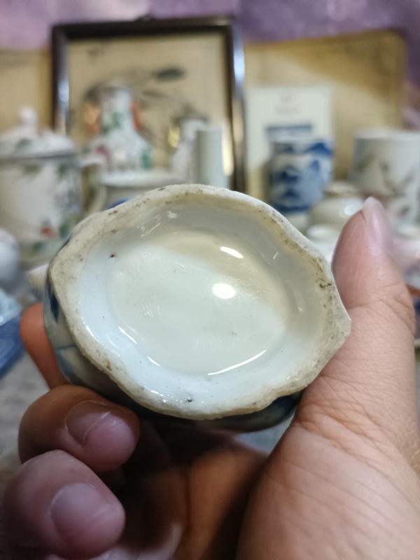 古玩陶瓷康熙青花礬紅山水人物紋茶壺拍賣,當前價格3888元