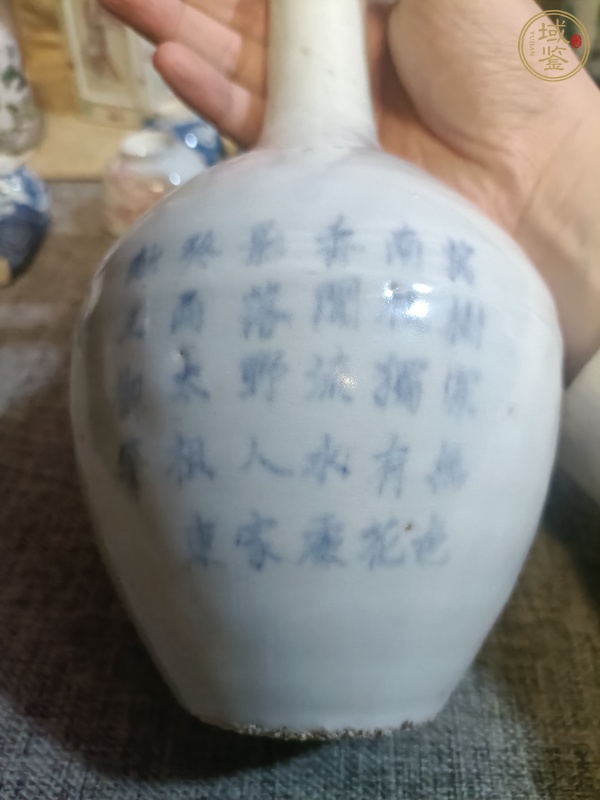 古玩陶瓷日本大正扇形開光山水人物瓶真品鑒賞圖