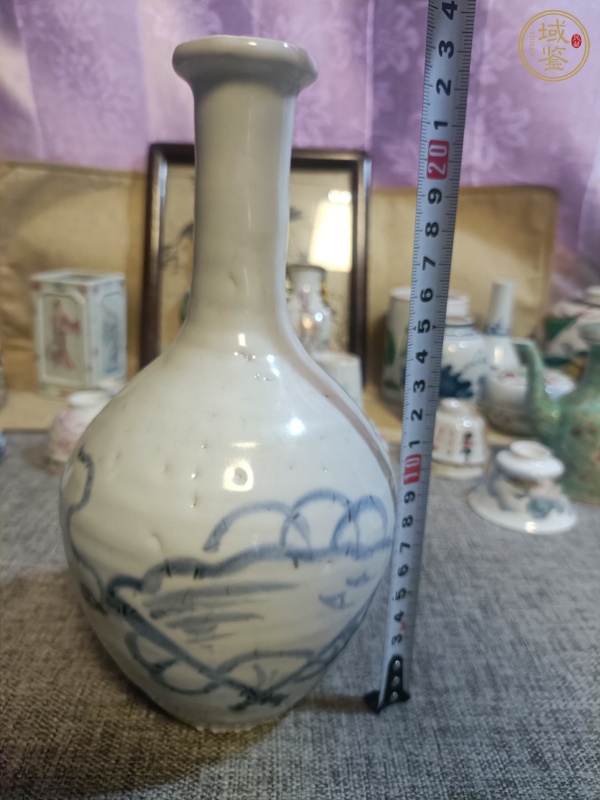 古玩陶瓷日本大正扇形開光山水人物瓶真品鑒賞圖