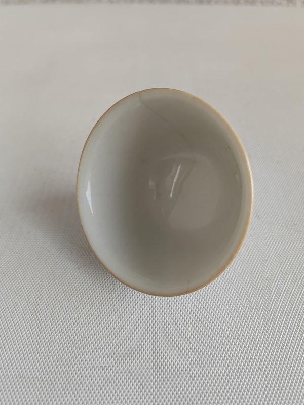 古玩陶瓷魚藻紋礬紅杯拍賣,當前價格260元