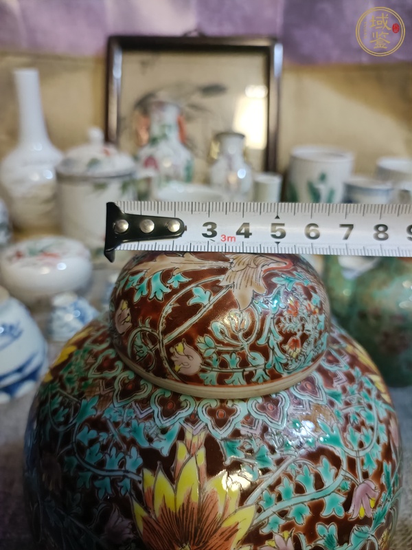 古玩陶瓷粉彩花卉紋蓋罐真品鑒賞圖