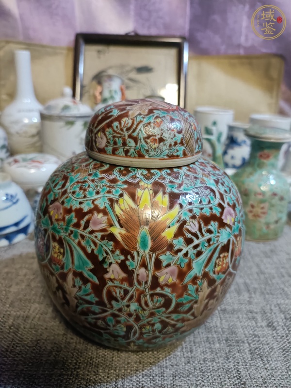 古玩陶瓷粉彩花卉紋蓋罐真品鑒賞圖