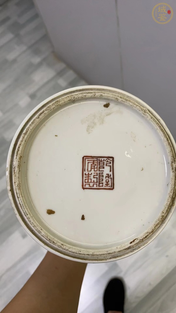 古玩陶瓷粉彩人物故事觀音瓶真品鑒賞圖