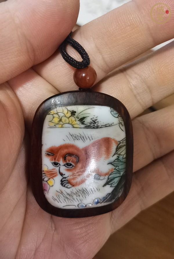 古玩粉彩瓷片真品鑒賞圖