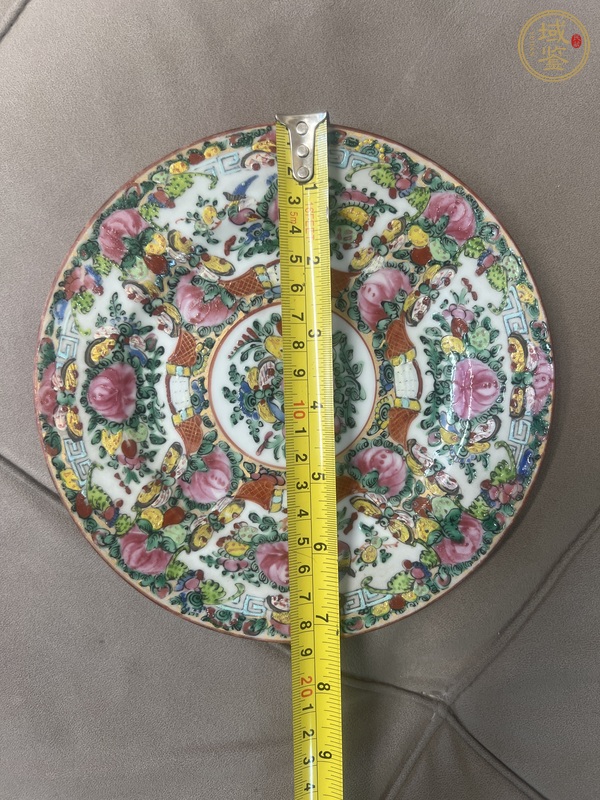 古玩陶瓷廣彩花卉紋盤真品鑒賞圖