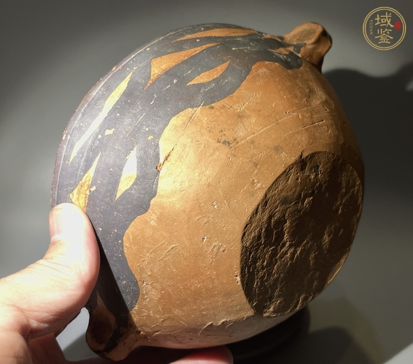 古玩陶瓷馬家窯文化馬廠類型彩陶雙耳缽真品鑒賞圖