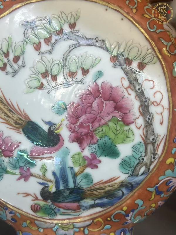 古玩陶瓷花鳥紋粉彩抱月瓶真品鑒賞圖