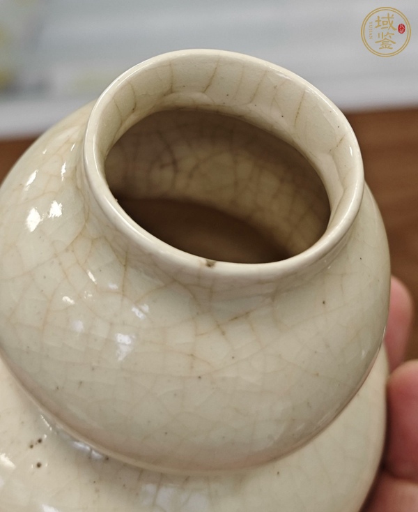 古玩陶瓷白釉開片紋葫蘆瓶真品鑒賞圖
