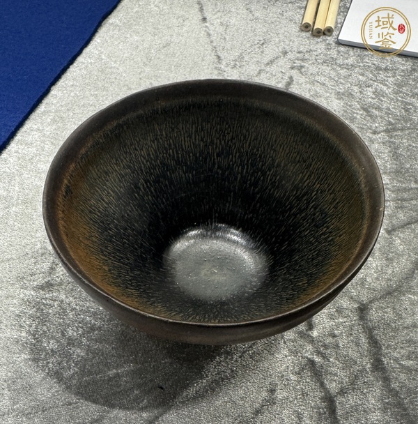 古玩陶瓷南宋建窯兔毫盞真品鑒賞圖