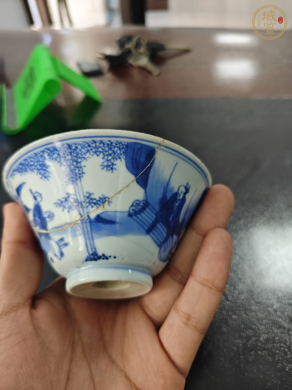 古玩陶瓷青花人物故事紋斗笠杯真品鑒賞圖