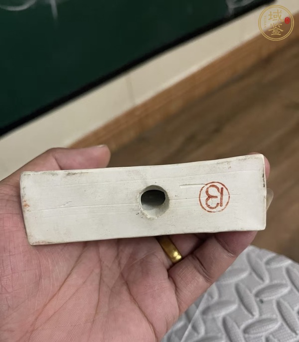 古玩陶瓷粉彩天安門提材擺件真品鑒賞圖