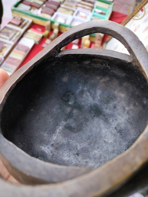 古玩銅爐真品鑒賞圖