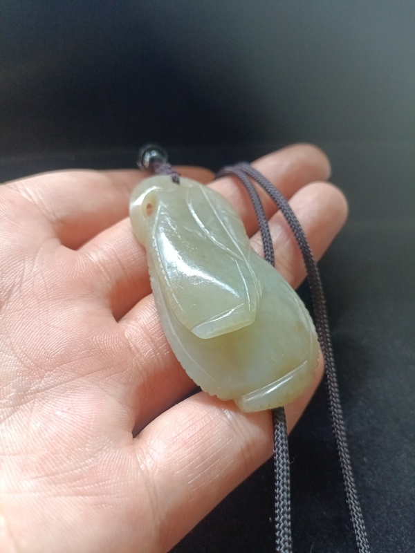 古玩玉器明末清初和田玉籽料雕“瓜果墜”拍賣，當(dāng)前價格4800元