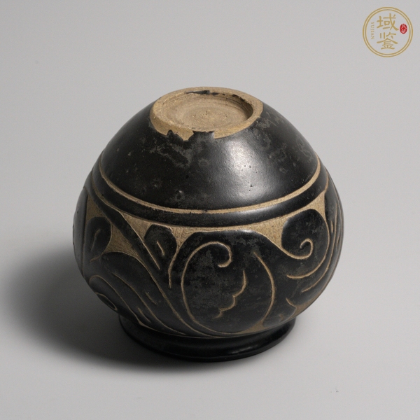 古玩陶瓷元代磁州窯黑釉剔花罐真品鑒賞圖