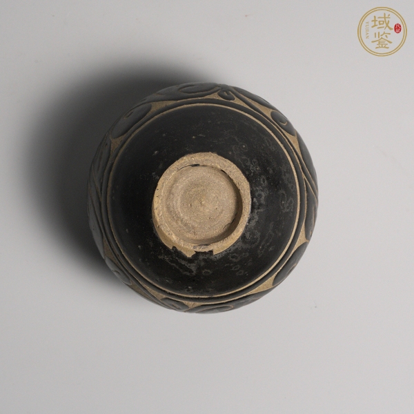 古玩陶瓷元代磁州窯黑釉剔花罐真品鑒賞圖