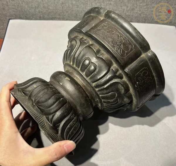 古玩銅器油燈真品鑒賞圖